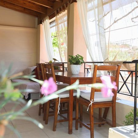 Natasha'S Home Perama (Corfu) Exterior foto