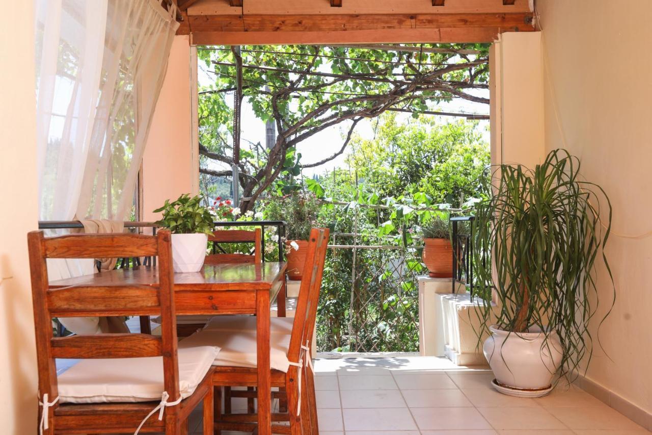 Natasha'S Home Perama (Corfu) Exterior foto